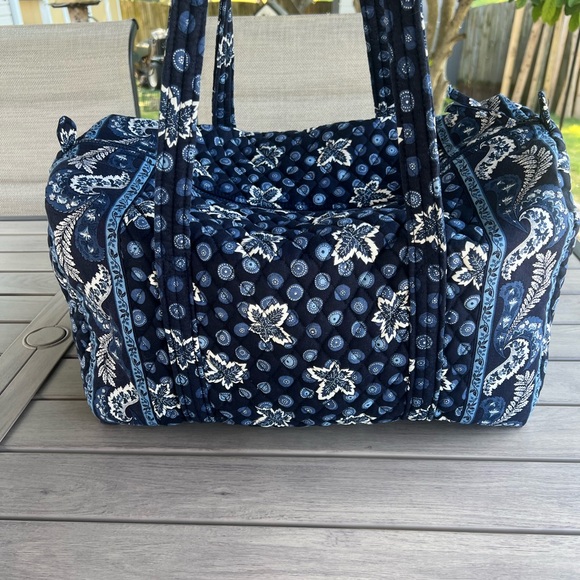 Vintage VERA BRADLEY Blue Coin Y2K Medium Duffle - Picture 3 of 15